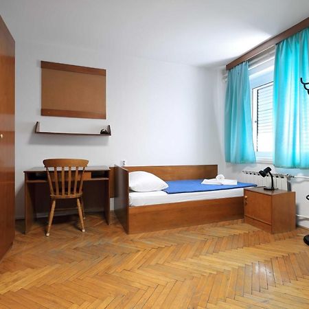 Rooms Studentsko Naselje Ivan Goran Kovacic Rijeka Bagian luar foto