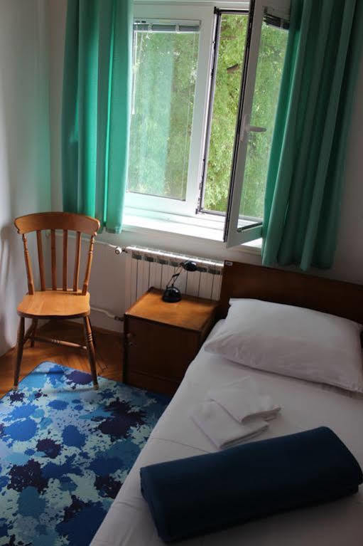 Rooms Studentsko Naselje Ivan Goran Kovacic Rijeka Bagian luar foto